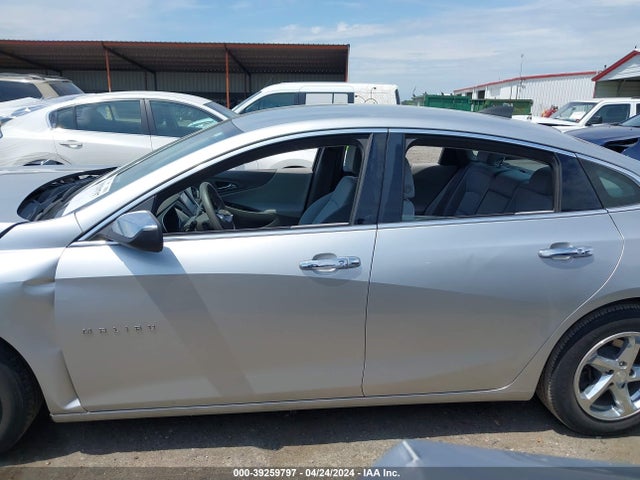 Chevrolet Malibu 1fl 2016 1G1ZC5ST7GF227799 Image 14