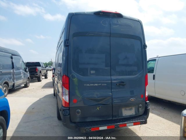 1FTBR3X89LKA55602 Ford Transit-250 Cargo Van