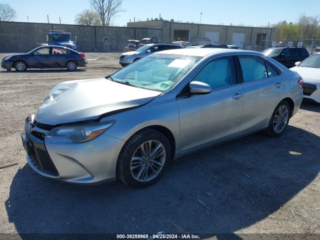 Toyota CAMRY SE 2015 4T1BF1FK7FU110482 Image 2