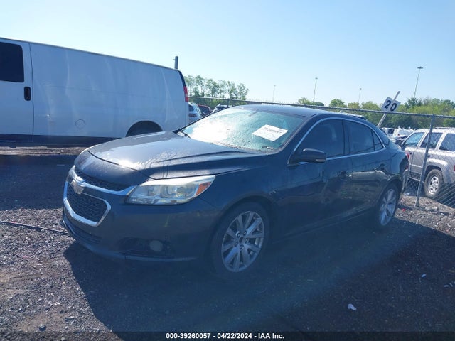 Chevrolet MALIBU 2LT 2015 1G11D5SL7FF228525 Image 2
