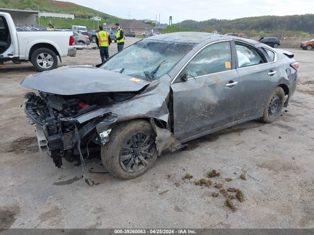 Nissan Altima 2.5 S 2015 1N4AL3AP0FC196561 Image 2