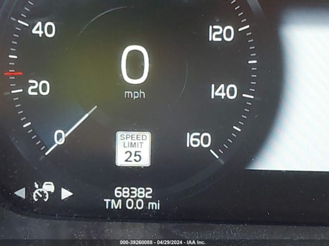 YV4A22PL5J1334088 Volvo Xc90 T6 Inscription