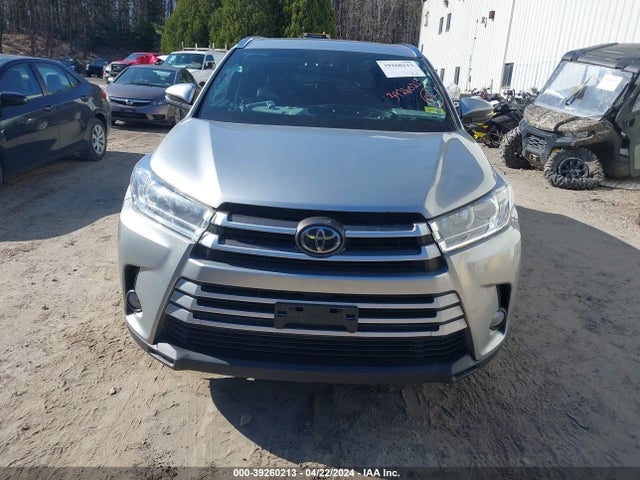 Toyota Highlander Xle 2017 5TDJZRFH3HS430190 Image 13