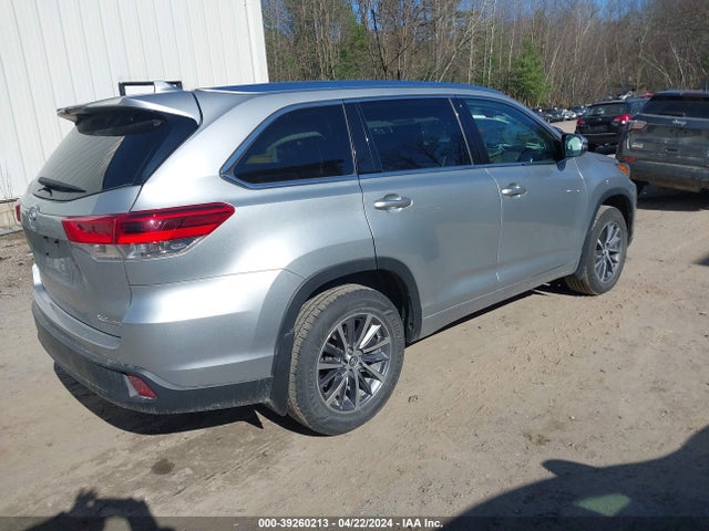 Toyota Highlander Xle 2017 5TDJZRFH3HS430190 Image 4