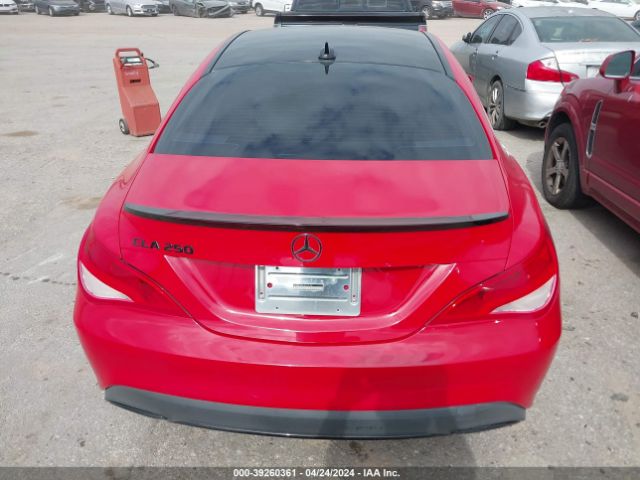 WDDSJ4EB2JN578148 Mercedes-Benz CLA 250