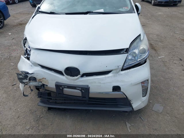 Toyota PRIUS PLUG-IN 2014 JTDKN3DP2E3050147 Image 6