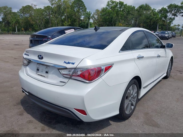 Hyundai Sonata Hybrid Limited 2015 KMHEC4A45FA132952 Image 4