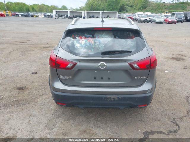 JN1BJ1CR0JW252855 Nissan Rogue Sport Sv