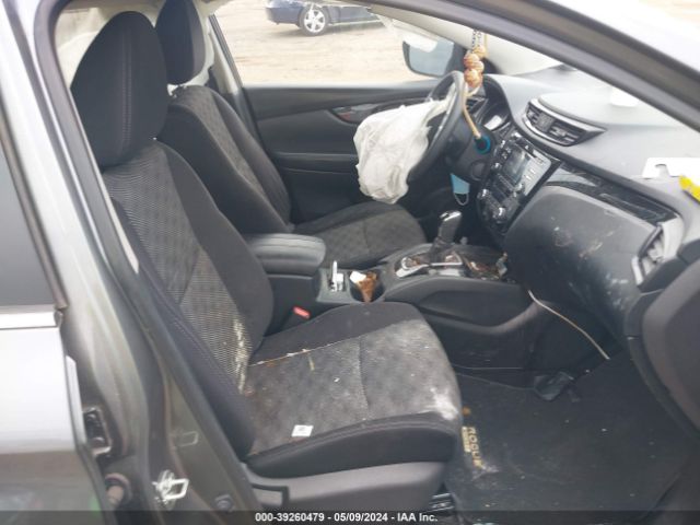 JN1BJ1CR0JW252855 Nissan Rogue Sport Sv