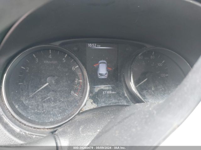JN1BJ1CR0JW252855 Nissan Rogue Sport Sv