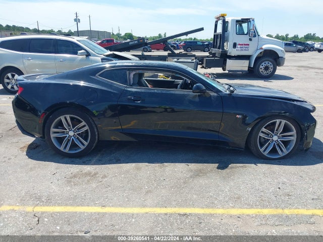 Chevrolet Camaro 1lt 2018 1G1FB1RS7J0147148 Image 13