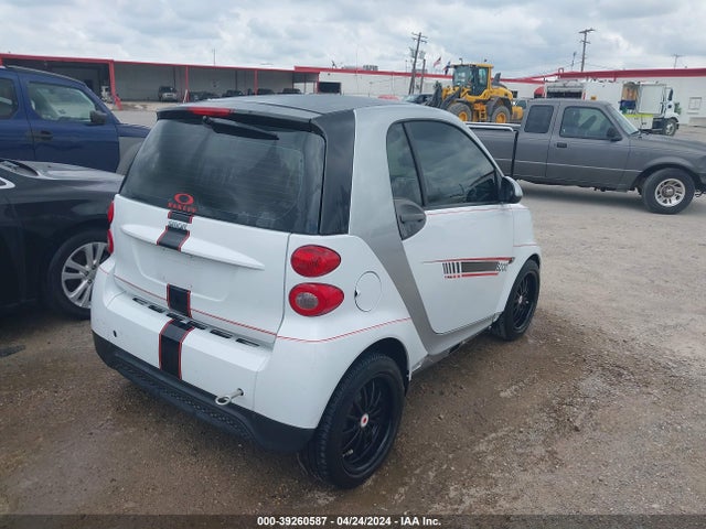 WMEEJ3BA4EK752601 Smart Fortwo Passion/pure