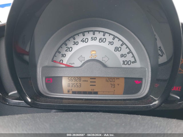 WMEEJ3BA4EK752601 Smart Fortwo Passion/pure