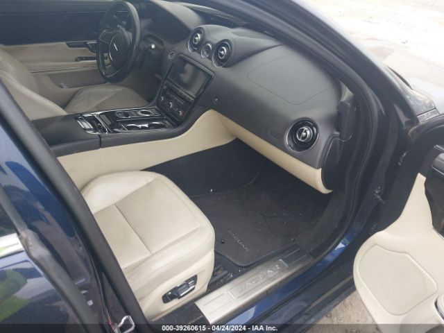 SAJWA1CZ1F8V89837 Jaguar XJ