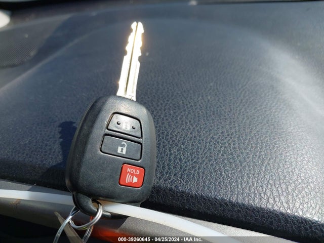 Toyota Rav4 Xle 2018 2T3WFREVXJW413932 Image 11