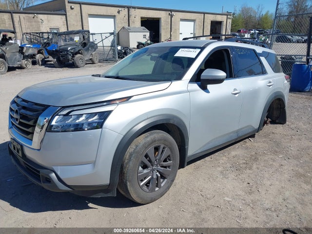 5N1DR3BC8NC229155 Nissan Pathfinder Sv 4wd