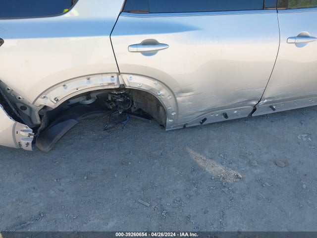 5N1DR3BC8NC229155 Nissan Pathfinder Sv 4wd