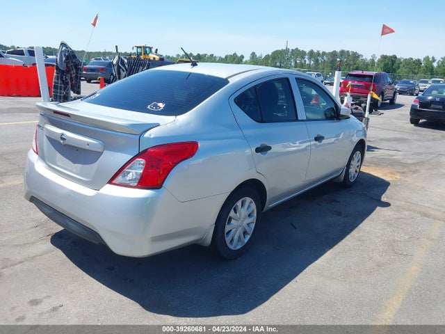 Nissan Versa 1.6 S+ 2018 3N1CN7AP6JL814535 Image 4