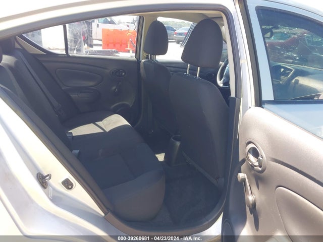 Nissan Versa 1.6 S+ 2018 3N1CN7AP6JL814535 Image 8