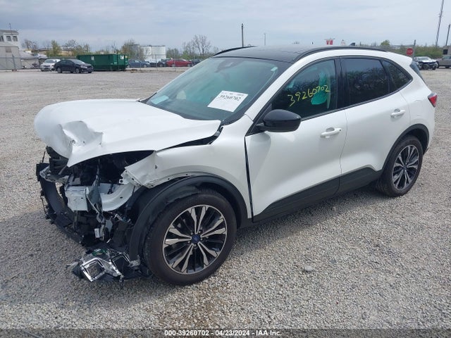 Ford ESCAPE SE 2022 1FMCU9G69NUB34016 Image 2