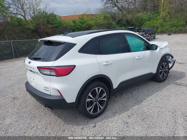 Ford ESCAPE SE 2022 1FMCU9G69NUB34016 Image 4