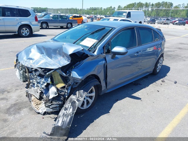 Toyota COROLLA LE 2020 5YFEPRAE2LP085241 Image 2