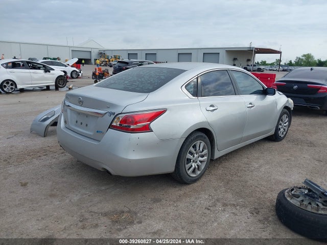 Nissan Altima 2.5 S 2014 1N4AL3AP5EC146835 Image 4
