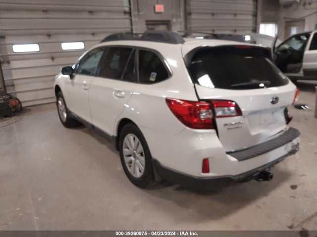 Subaru Outback 2.5i Premium 2015 4S4BSBFC6F3311063 Image 3