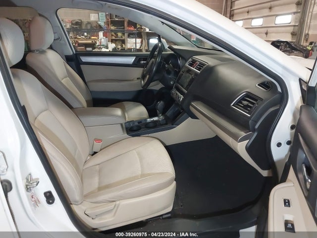 Subaru Outback 2.5i Premium 2015 4S4BSBFC6F3311063 Image 5