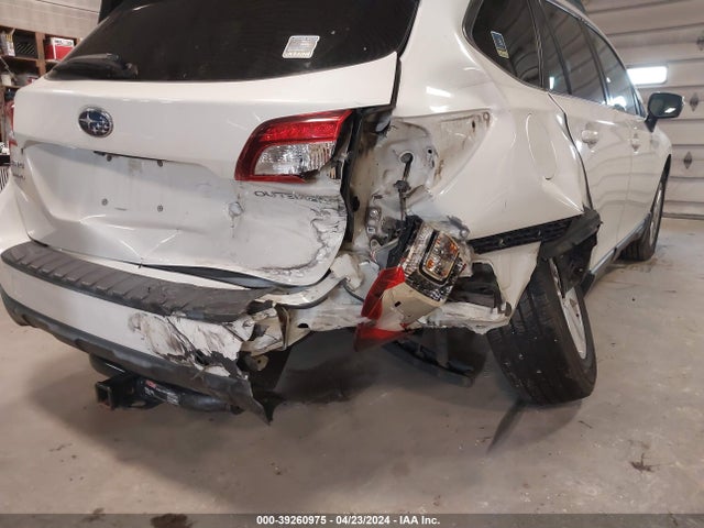 Subaru Outback 2.5i Premium 2015 4S4BSBFC6F3311063 Image 6