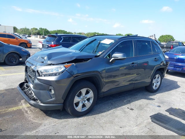 Toyota Rav4 Xle 2019 2T3W1RFV0KC026399 Image 2