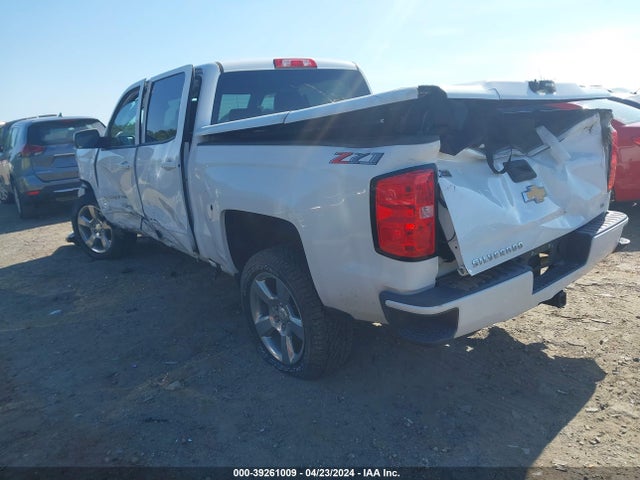 Chevrolet Silverado 1500 2lt 2018 3GCUKREC5JG395759 Image 3
