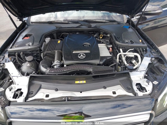 Mercedes-Benz E 300 2018 WDDZF4JBXJA300594 Image 10