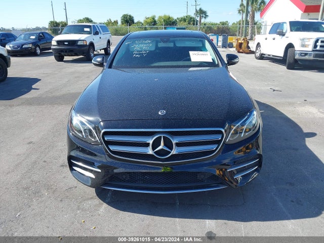 Mercedes-Benz E 300 2018 WDDZF4JBXJA300594 Image 12