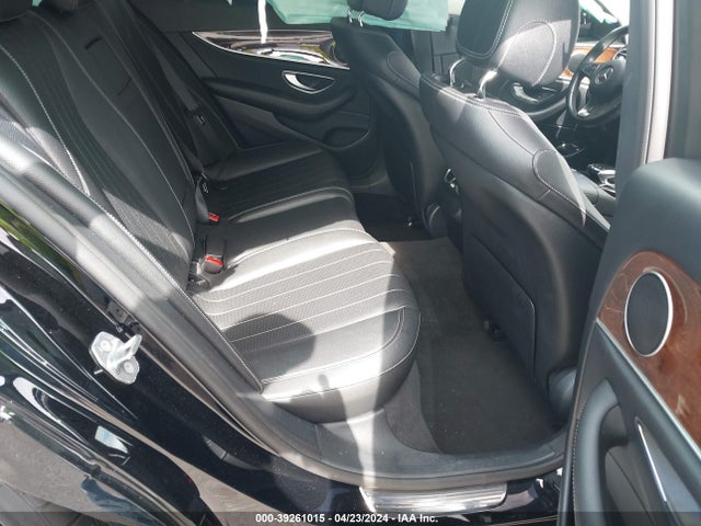 Mercedes-Benz E 300 2018 WDDZF4JBXJA300594 Image 8