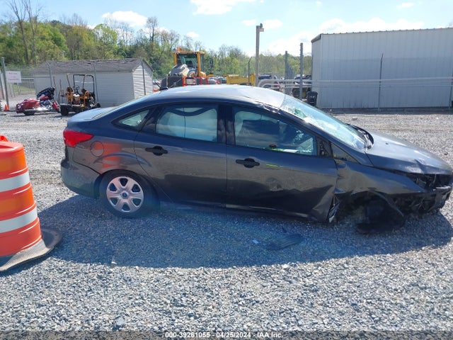Ford FOCUS S 2017 1FADP3E28HL336553 Image 13