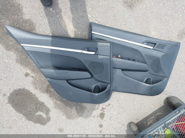 Hyundai ELANTRA SE 2019 5NPD74LF7KH411891 Image 12