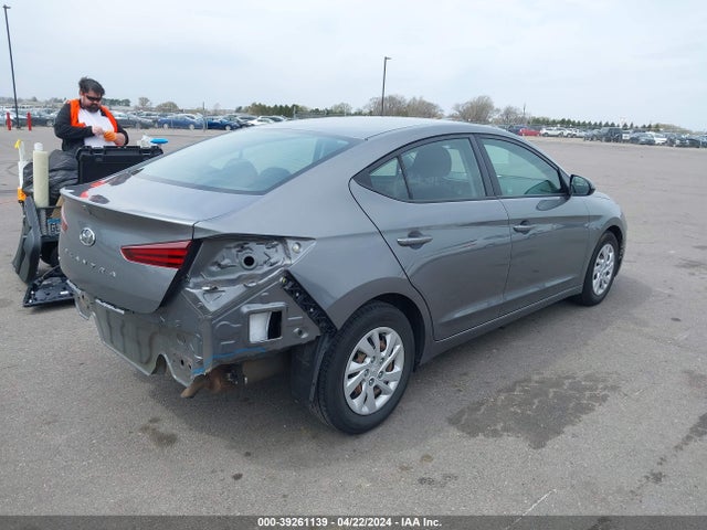 Hyundai ELANTRA SE 2019 5NPD74LF7KH411891 Image 4