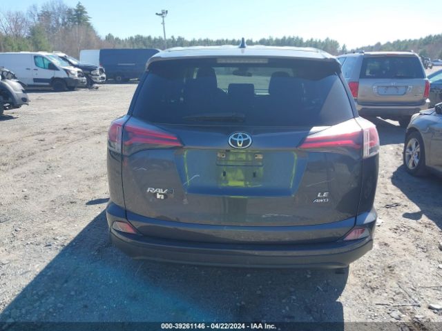 JTMBFREV6JJ178765 Toyota RAV4 LE