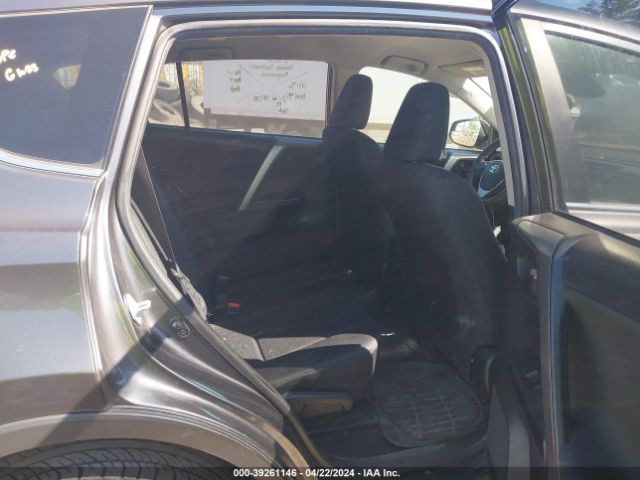 JTMBFREV6JJ178765 Toyota RAV4 LE