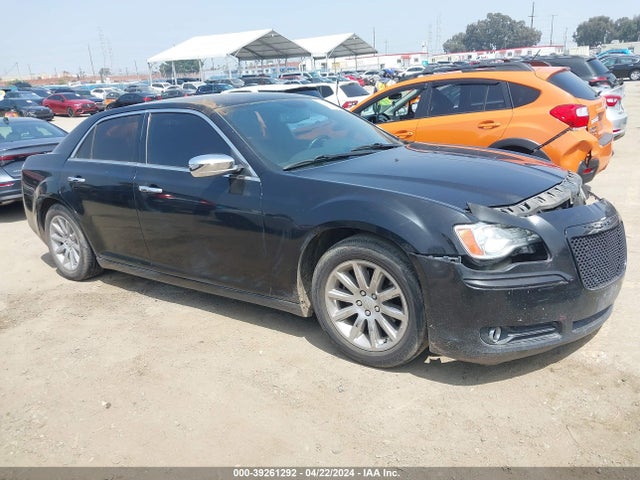Chrysler 300 2014 2C3CCAAG8EH214165 Image 1
