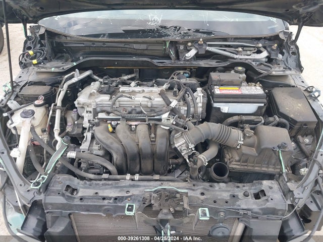 Toyota C-HR XLE 2021 JTNKHMBX2M1099757 Image 10
