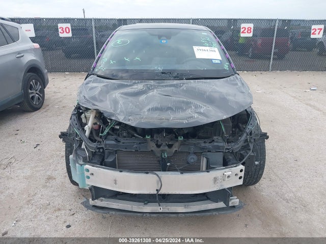 Toyota C-HR XLE 2021 JTNKHMBX2M1099757 Image 6