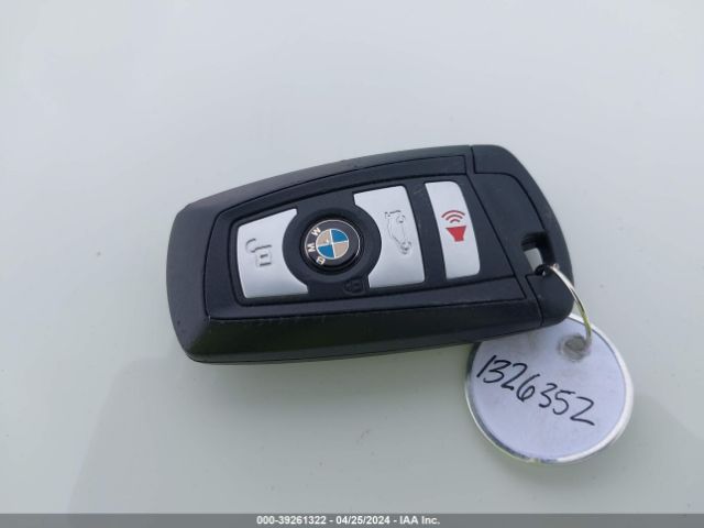 WBA8E5G54GNT40491 BMW 320i Xdrive