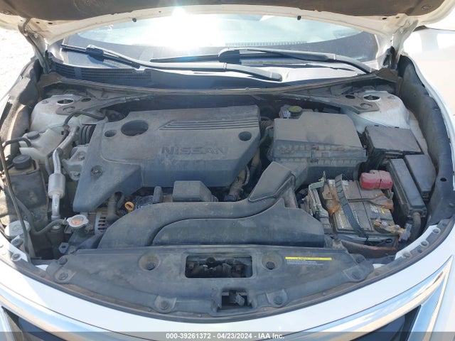 Nissan Altima 2.5 S 2015 1N4AL3AP2FC588666 Image 10