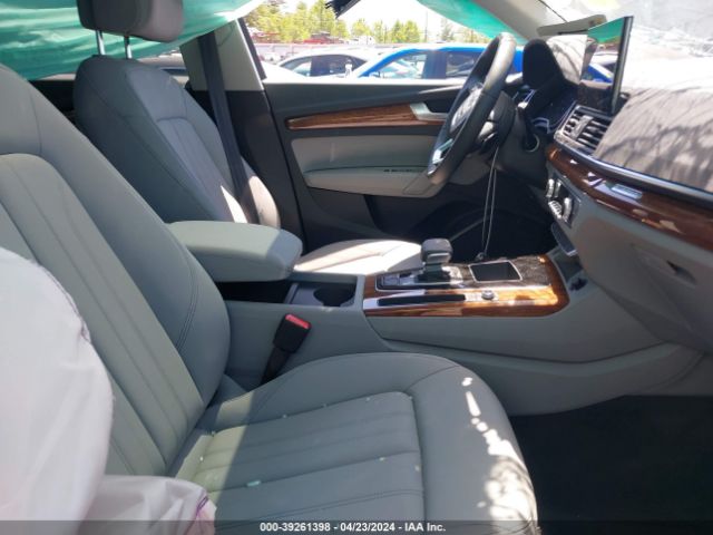 WA1GAAFYXP2171085 Audi Q5 Premium 45 Tfsi S Line Quattro