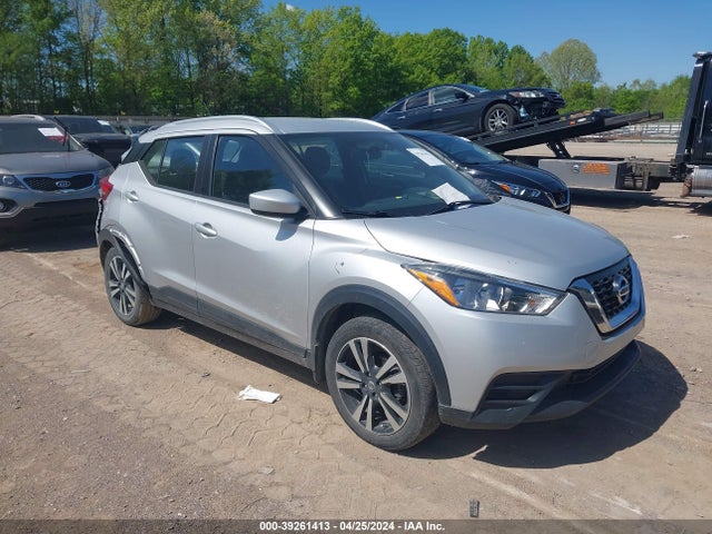 2018 3N1CP5CU9JL524470 main image