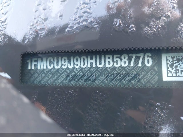 Ford Escape Titanium 2017 1FMCU9J90HUB58776 Image 9