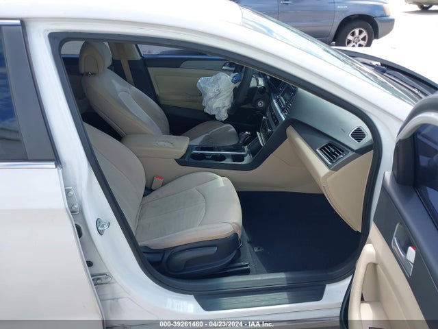 Hyundai SONATA SE 2015 5NPE24AF1FH187397 Image 5