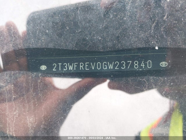 Toyota Rav4 Xle 2016 2T3WFREV0GW237840 Image 9